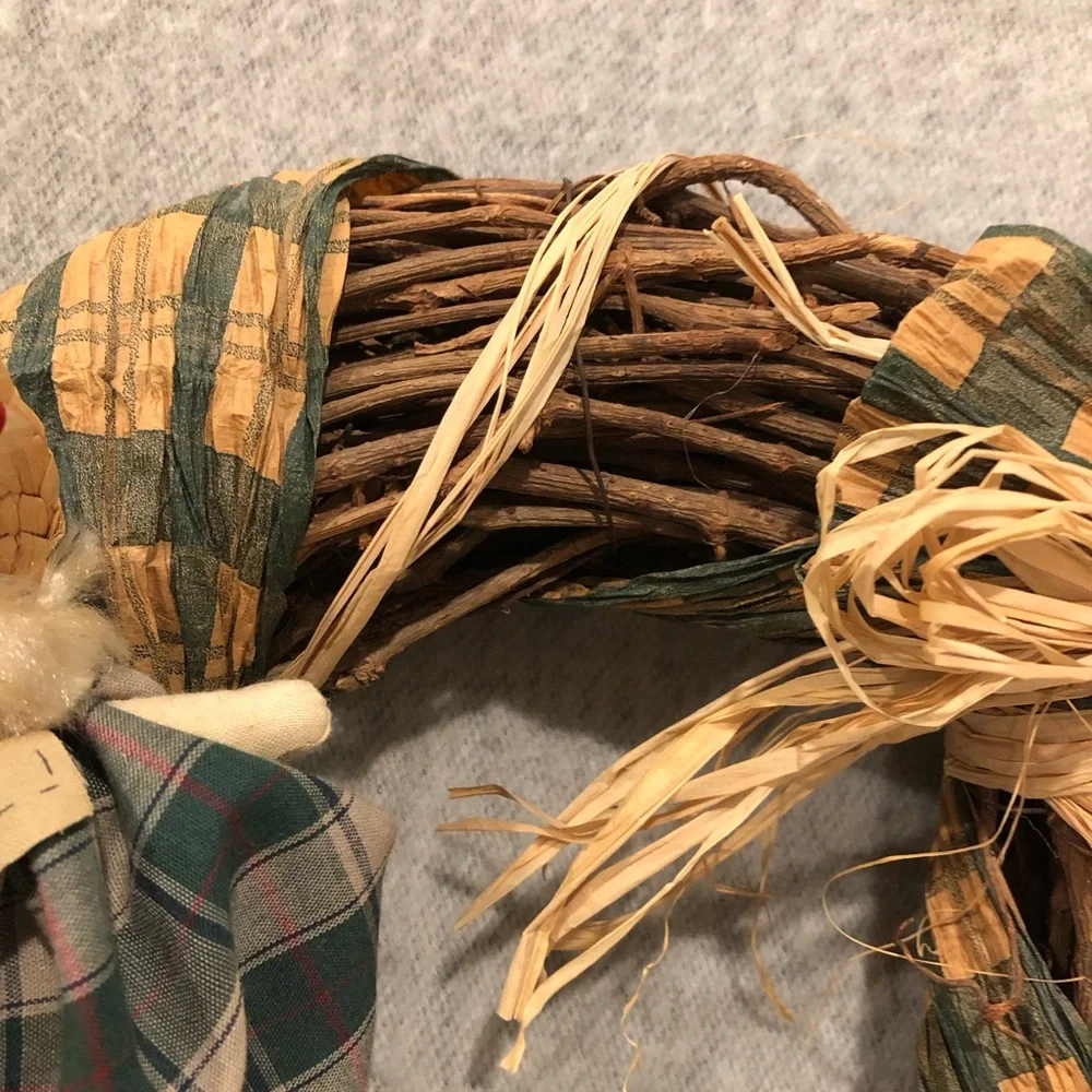 NWOT - Charming Rustic-look Plaid Doll Wreath with Raffia Trim